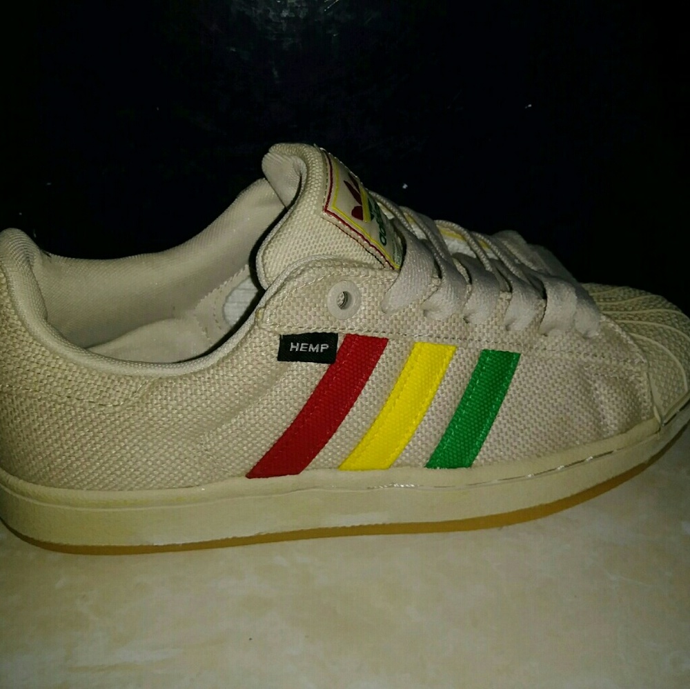 Men's Adidas Superstars